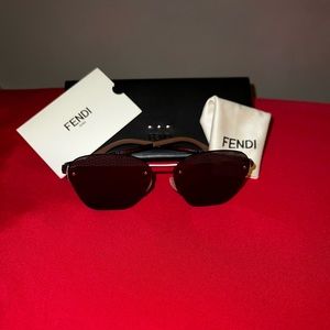 Fendi FF M0057/S Sunglasses Black / Silver Mirror
